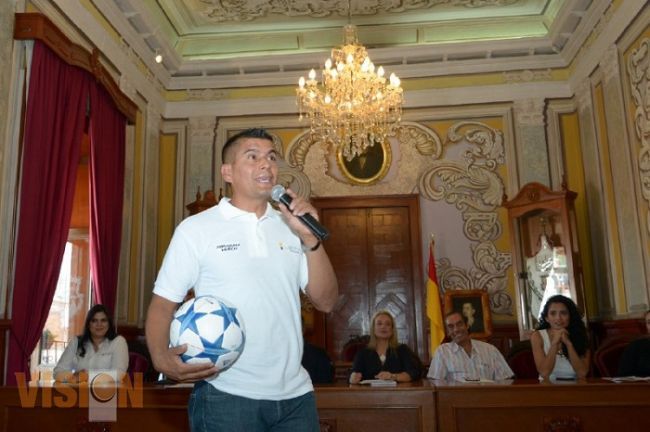 Buscará atleta michoacano romper Récord Guinness 