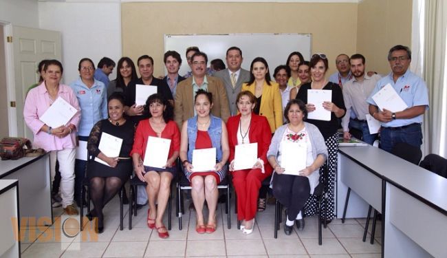 Dirección del Icatmi entrega certificación laboral a trabajadores del STASPE