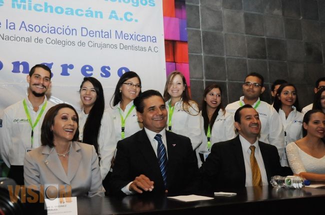 Trabajar por los jóvenes garantiza mejores condiciones de bienestar para Michoacán: SAC