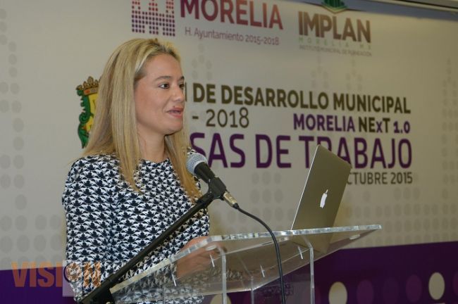 Exponen secretarías municipales de Fomento Económico y Turismo y Cultura planes para el desarrollo 