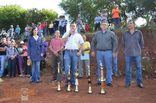 Visita titular de Desarrollo Social la comunidad de Jesús del Monte