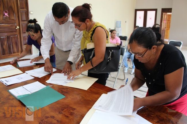 Entrega Sedesol y Prospera 90 proyectos productivos en beneficio de 436 familias