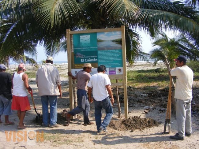 SUMA trabaja con la cooperativa de Barra de Santana para evitar más accidentes en cocodrilarios