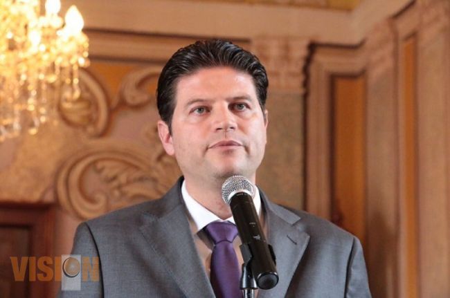 Se reunirá este martes Alfonso Martínez con Kansas City para revisar situación del tren