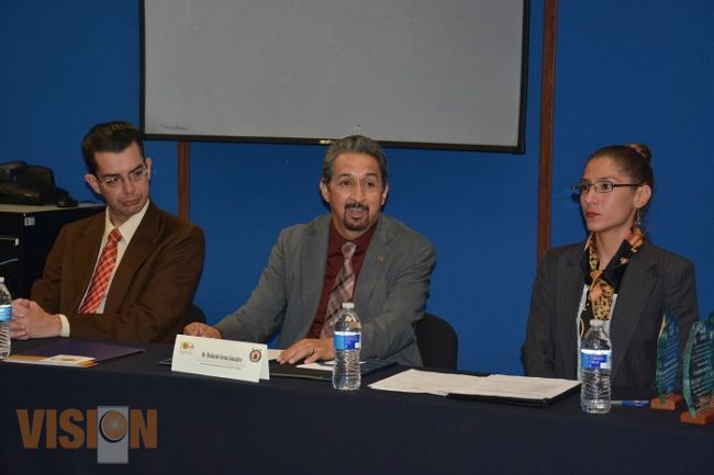 A servir mejor a la Facultad de Economía, llama rector a nuevos consejeros profesores
