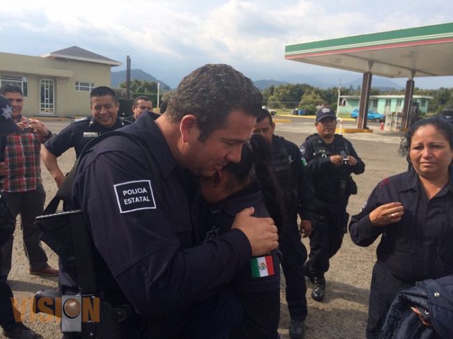 Liberan en Nahuatzen a policías tras diálogo con Gobierno del estado