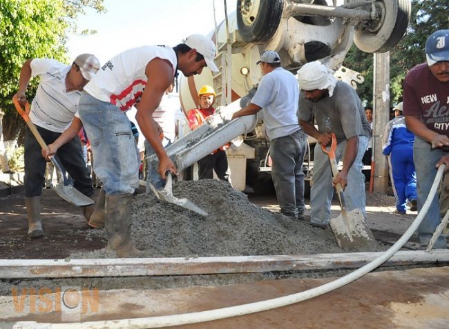 Ayuntamiento de Uruapan emitirá convocatoria para empresas constructoras y tener padrón confliable