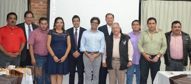 Realiza Raúl Prieto encuentro de alcaldes  de Región III-Cuitzeo con edil costarricence   