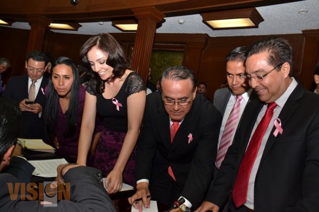Prosperan propuestas de diputados priístas en el Congreso del Estado