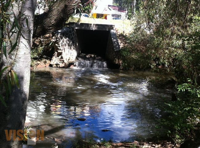 Proyectan arrancar trabajos para el saneamiento del Río Chiquito