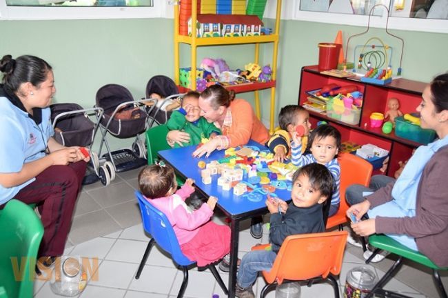 Educación, base del desarrollo: Rocío Beamonte 