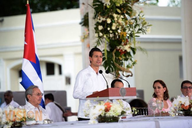 México recibe a Raúl Castro, Presidente de Cuba, con los brazos abiertos
