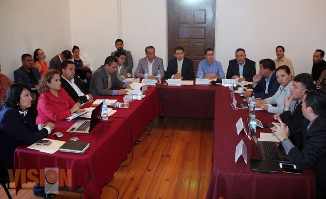 Diputados locales siguen analizando incremento del 3% al cobro anual de impuestos municipales
