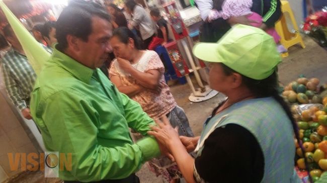 Comerciantes hidalguenses muestran su apoyo a Beto Mena en Ciudad Hidalgo 
