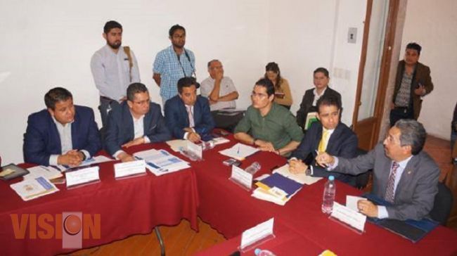 Cabildea Rector ante Diputados ampliación presupuestal de la UMSNH para 2016 