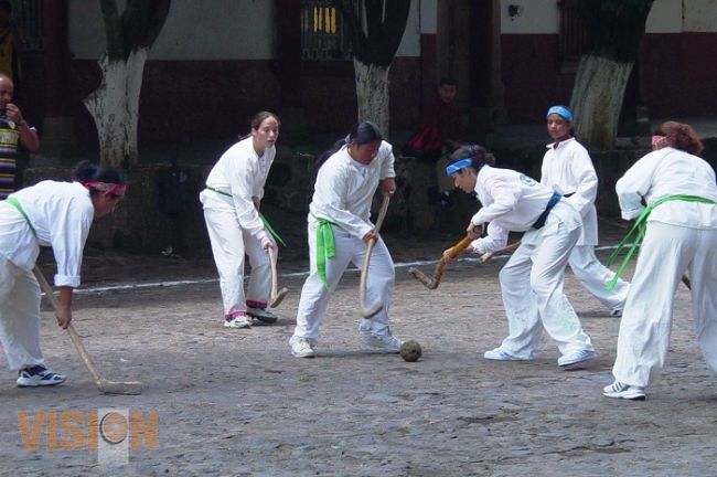 Cecufid invita al XVIII Campeonato Nacional de Pelota Purépecha 2015