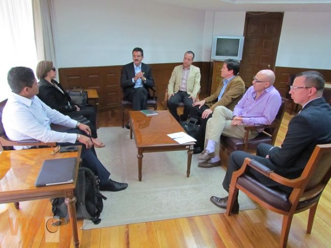 Se atienden retos económicos y ecológicos que representa ArcelorMittal; Luna García