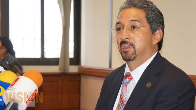 Justifica rector de la UMSNH que jubilación de Jara Guerrero fue apegado a la ley 