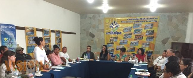 Balnearios y Parques Acuáticos:  30% de descuento durante vacaciones de invierno