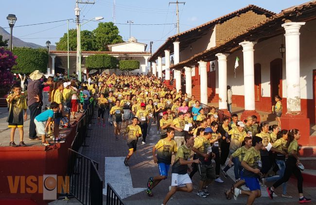 Continúa con gran respuesta serial “Camina, Trota, Corre por Michoacán 2015”; ahora en Huetamo