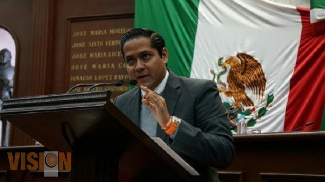 Propone Daniel Moncada crear el 1er Parlamento Infantil en el estado 