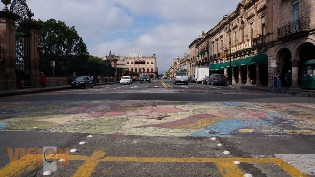 Normalistas levantan plantón en Morelia, luego de ocho días 