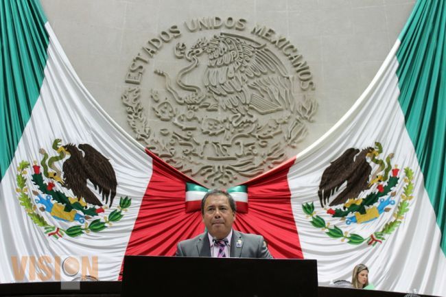 Busca “Lupo” Hernández por mayores recursos para artesanos michoacanos
