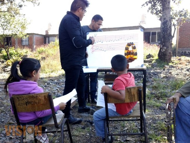Realizan brigadas voluntarias, en colonia El Milagro