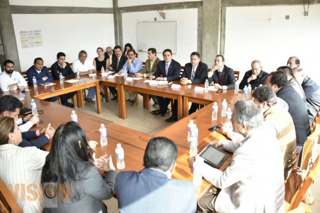 Se reúne Gobernador con empresarios de Uruapan 