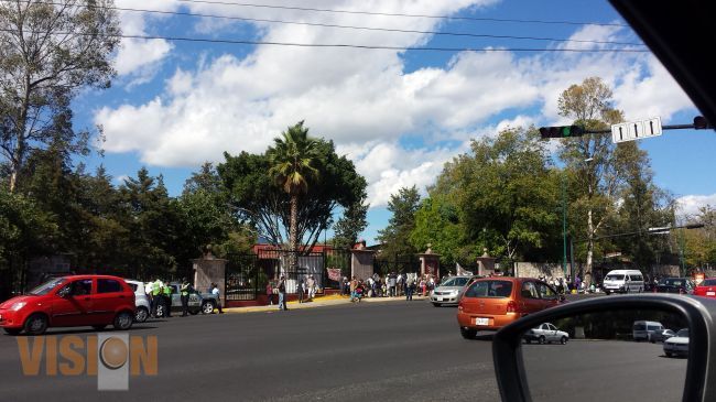Liberan a las 22 mujeres normalistas por falta de pruebas 