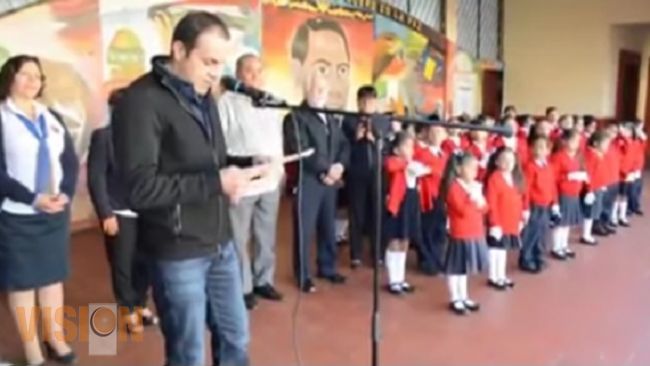 Cuauhtémoc Blanco se equivoca, y agradece a Benito Juárez por visita a primaria