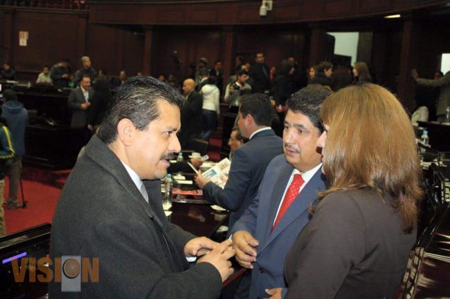 A revisión exhaustiva plazas de trabajadores del Congreso: Roberto Carlos 