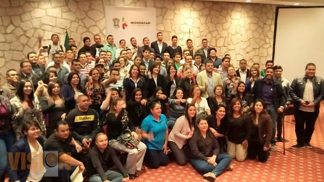 Jóvenes regidores, se reúnen para definir políticas públicas 
