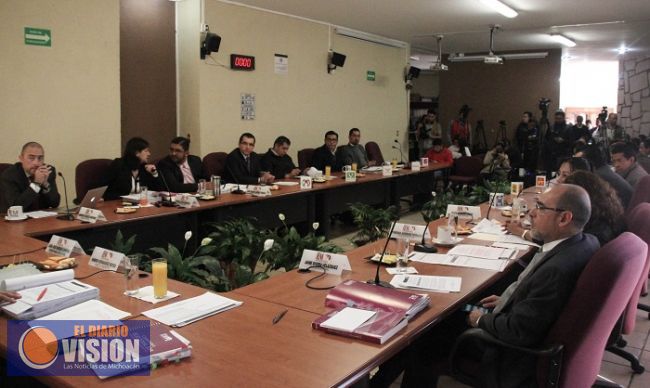 Aprueba IEM más de 155 millones para partidos políticos en 2016