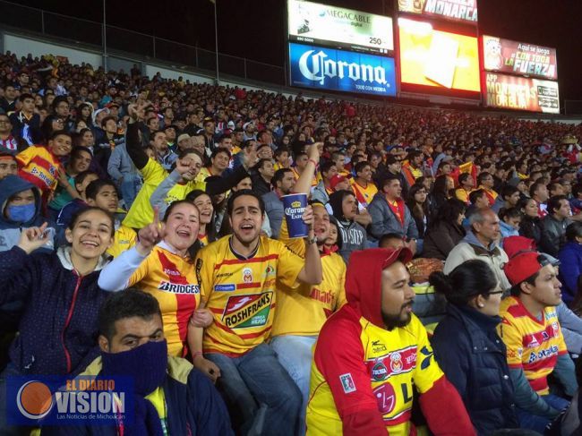 Monarcas Morelia derrota a Chivas