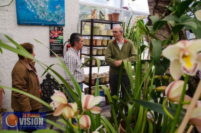 El archiduque de Habsburgo visita el Orquidario de Morelia  