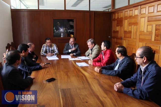 SCOP y Coparmex revisan obras para la región Zamora