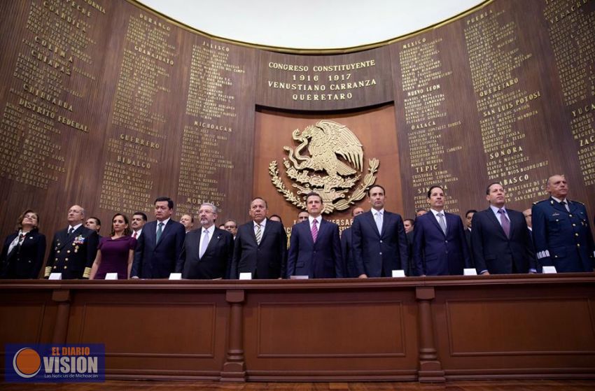 Celebran Ceremonia Conmemorativa de la Constitucion Mexicana