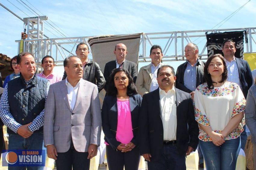Guadalupe Aguilera inaugura Casa de Enlace Legislativo