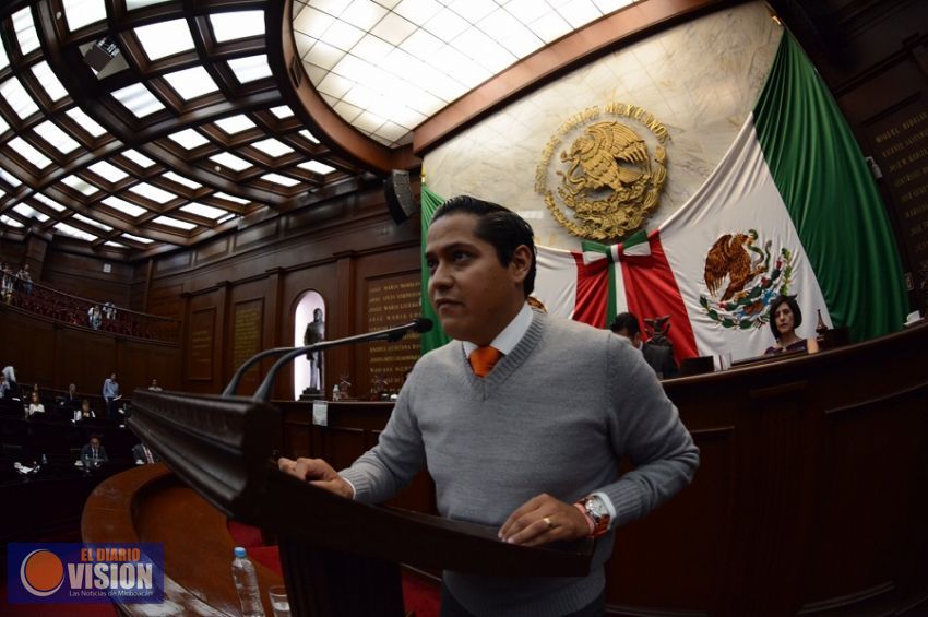 Diputados respaldan Iniciativa que prohíbe acceso de menores a las Corridas de Toros. 