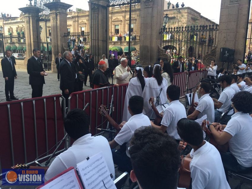 Coro monumental se motiva a seguir transformación por encuentro con el Papa Francisco