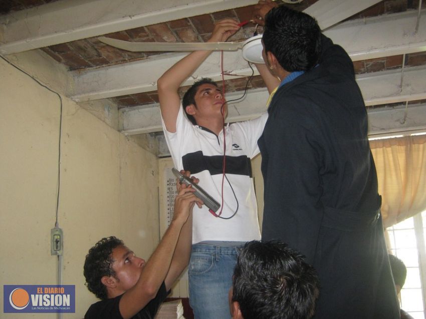 Alumnos del Conalep Michoacán, comprometidos con la sociedad