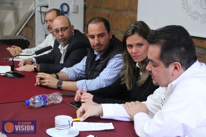 Realizó Segob Michoacán su primer reunión con diputados federales 