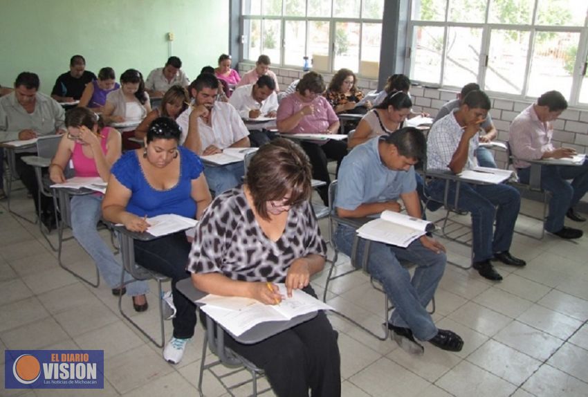Piden a la SEP dar a conocer días descontados a maestros