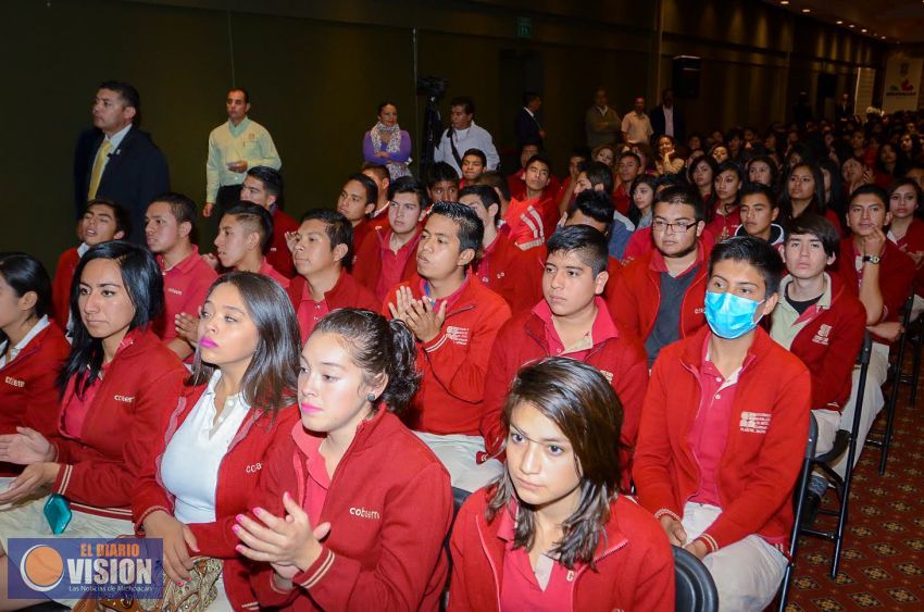 Se suma Cobaem a conmemoración del Día Internacional de la Mujer