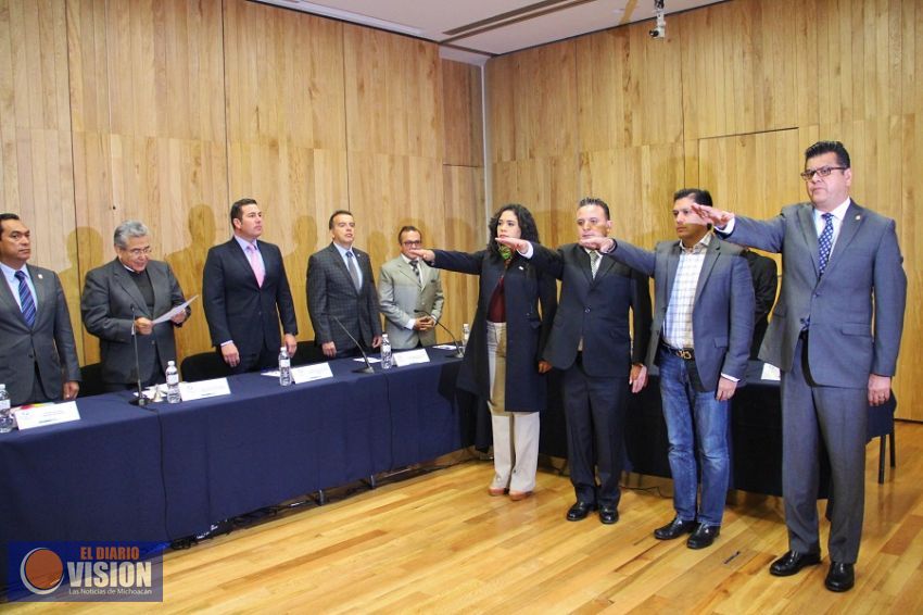 Diputados toman protesta como integrantes del Consejo Implementador del NSJP