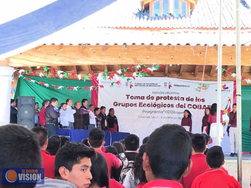Grupos ecológicos del Cobaem rinden protesta en Cherán