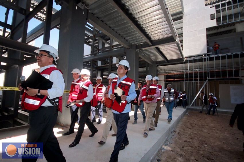 Supervisa Gobernador avances del 54% en la obra del Hospital General de Morelia