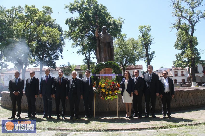 Ayuntamiento de Pátzcuaro y UMSNH realizan acto del CDLI Aniversario luctuoso de Vasco de Quiroga