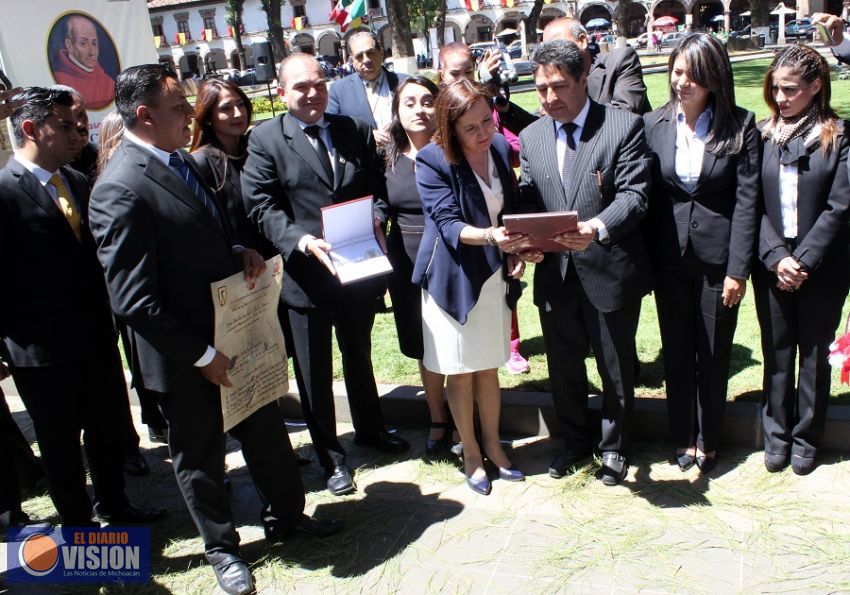 Refrendan hermanamiento Pátzcuaro y Madrigal de las Altas Torres 